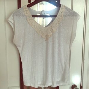 Breezy cotton summer tee with crocheted neck